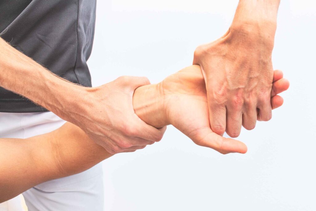 Rizartrosis por qué duele el pulgar y cómo recuperar su función